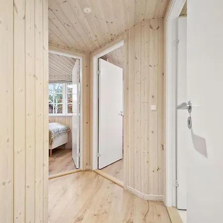 9 Bedroom Awesome In Prázdninový dům *