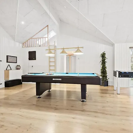 9 Bedroom Awesome In Holiday home Blavand