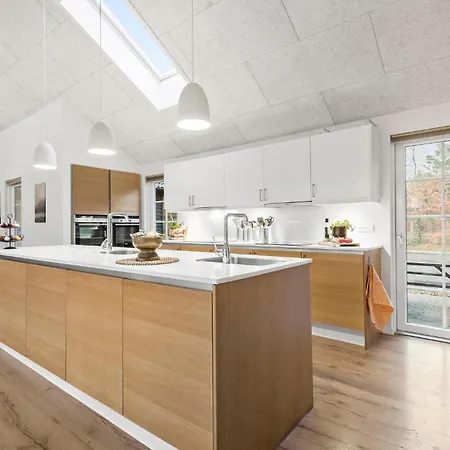 9 Bedroom Awesome In * Blåvand